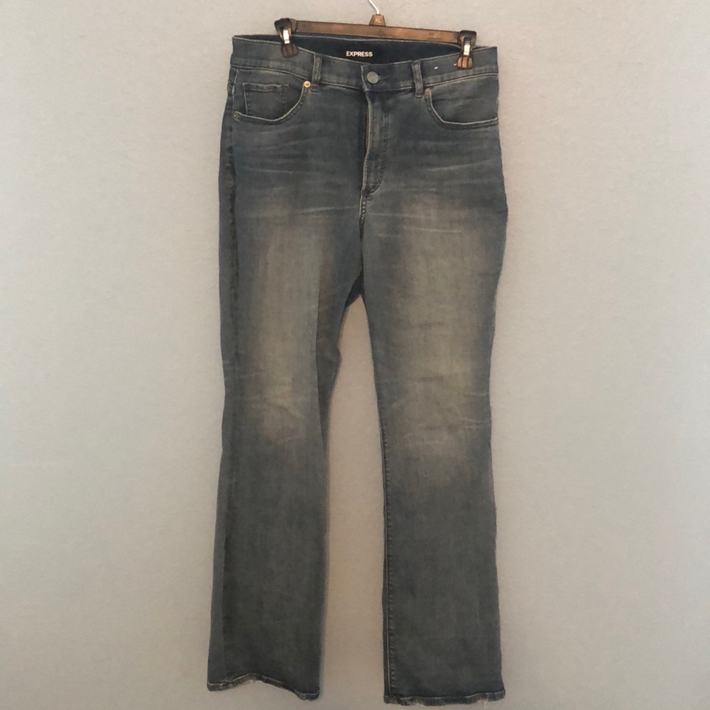 Express Jeans